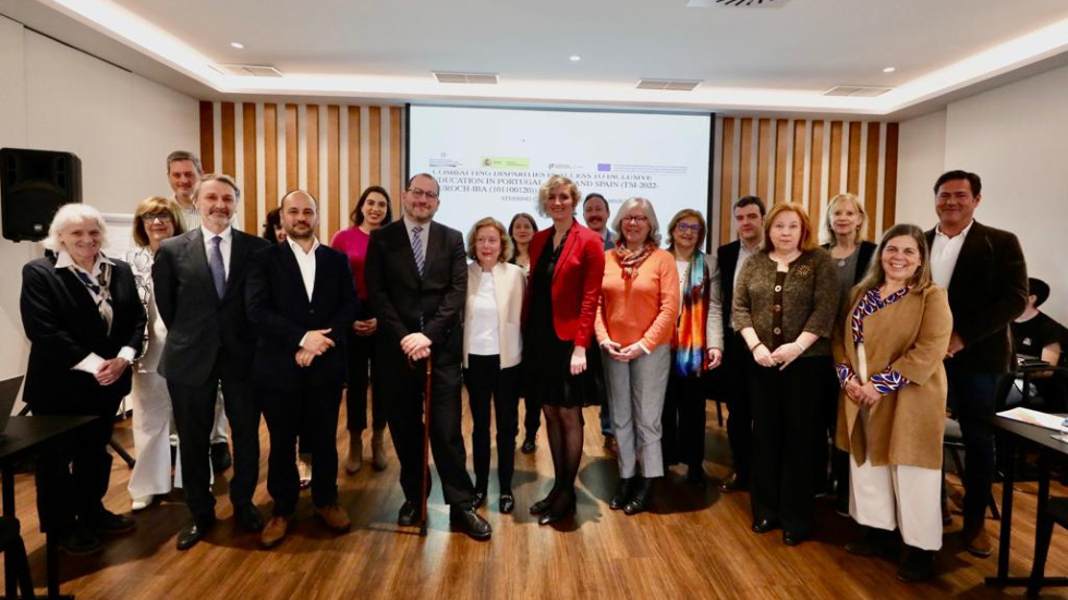 Participants at the Steering Committee meeting